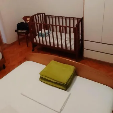 A & G Petrovic Apartman *