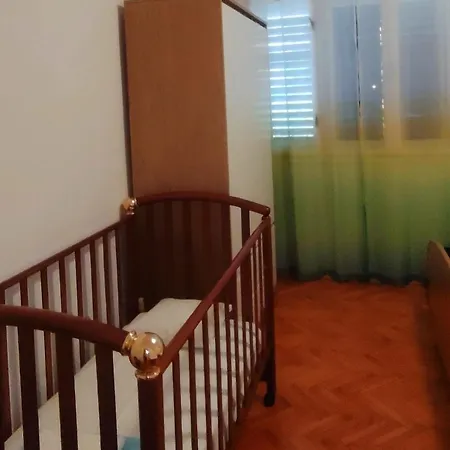 Apartamento A & G Petrovic Pirovac