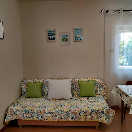 A&g Petrović Apartament Pirovac