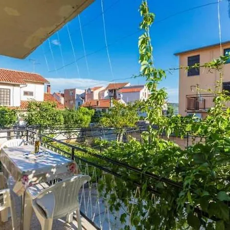 A & G Petrovic Apartman Pirovac